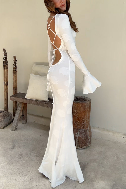 Mixiedress Bell Long Sleeves Backless Lace-up Shell Print Maxi Dress
